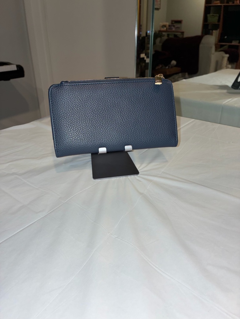 Nanette Lepore Navy Blue Pebbled Leather Bifold Wallet with Gold Hardware - Picture 10 of 12